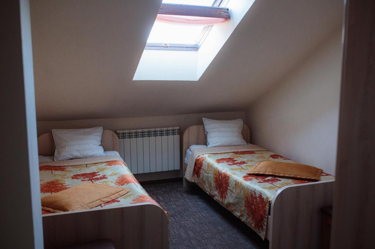 Motel Euro Lyuboml Zewnętrze zdjęcie